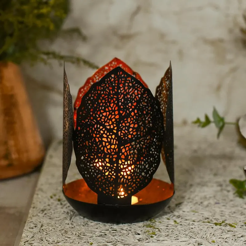 Anitquity Leaf T-light Holder