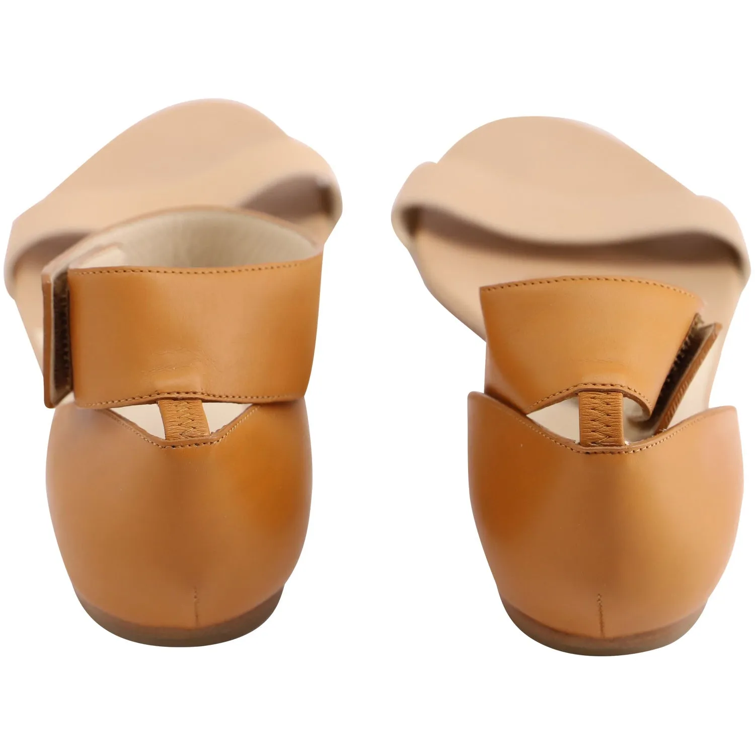 Chloe Bicolor Ankle Strap Flat Sandals in Nude Leather
