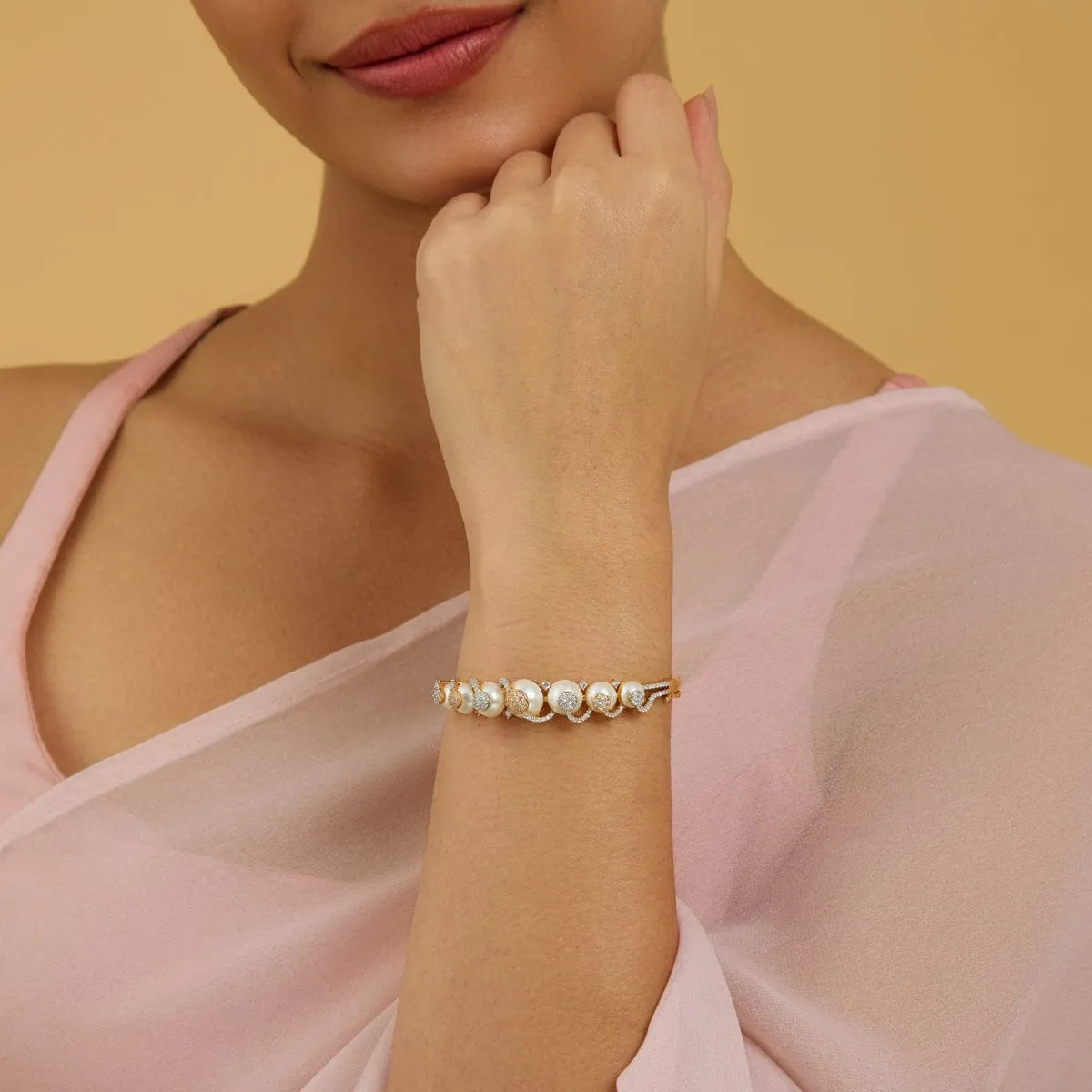 Zircon Kada 177496